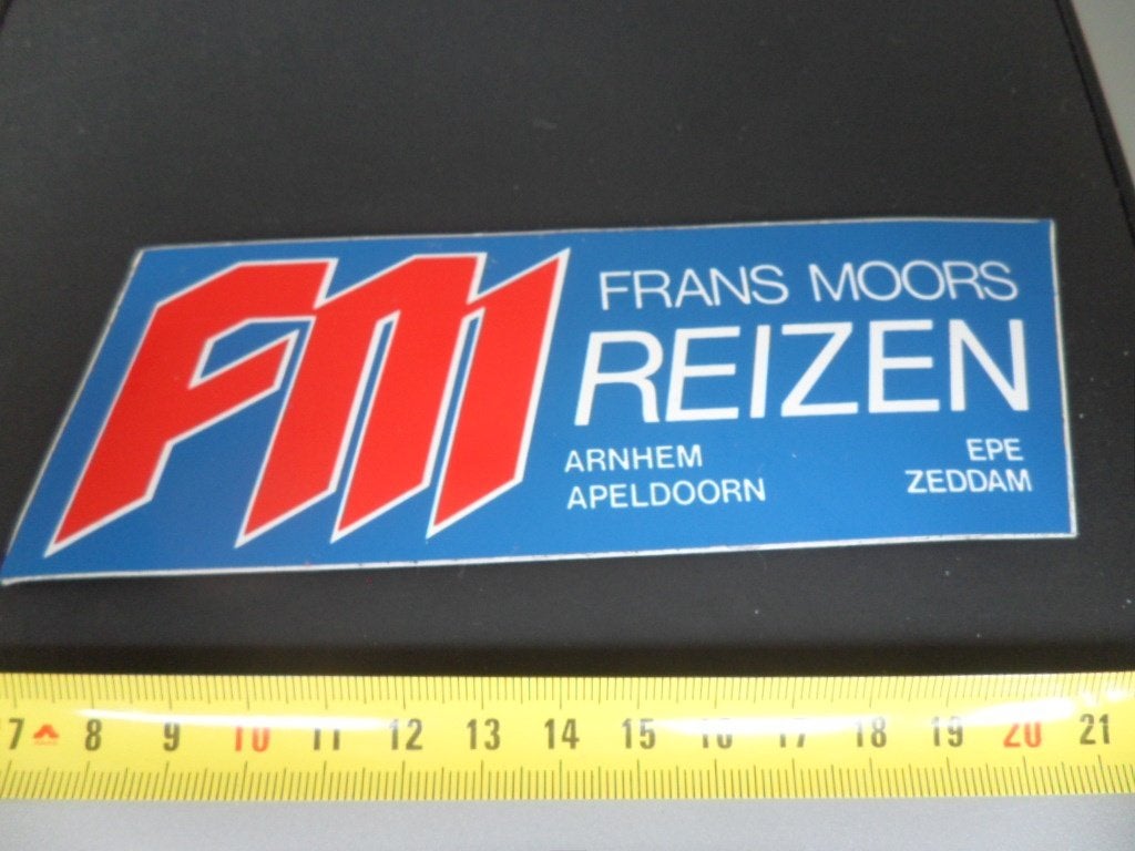 sticker FM frans moors reizen apeldoorn arnhem epe zeddam *, Verzamelen, Stickers, Ophalen, Zo goed als nieuw