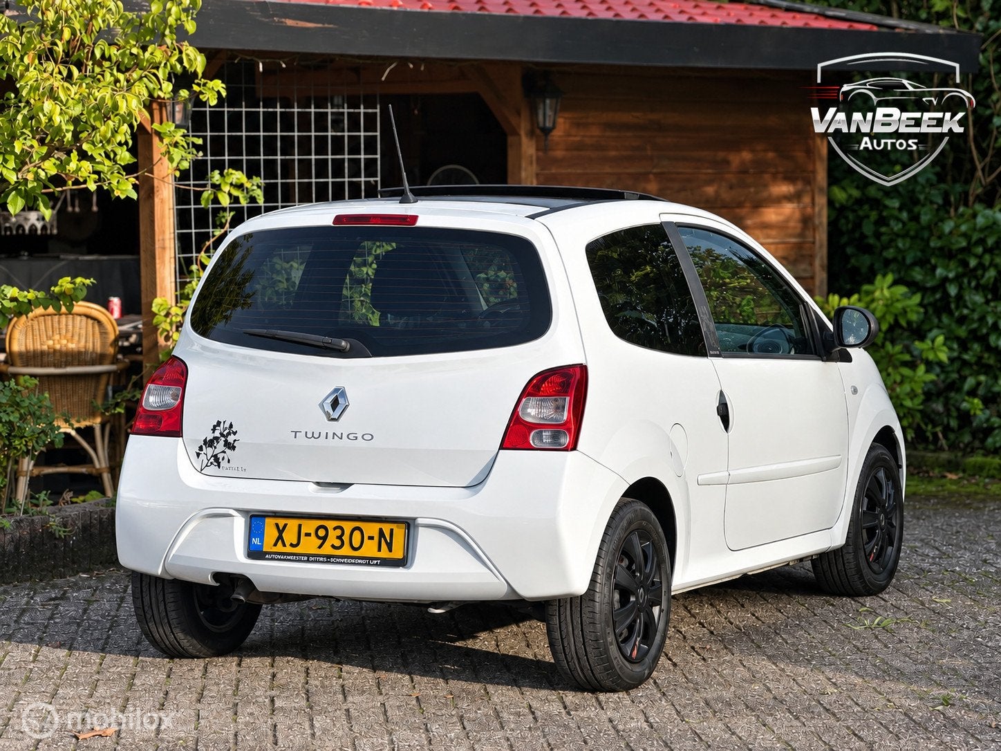 Renault Twingo 1.2-16V Night & Day Nwe Apk, Voorwielaandrijving, Twingo, Gebruikt, 31 €/maand