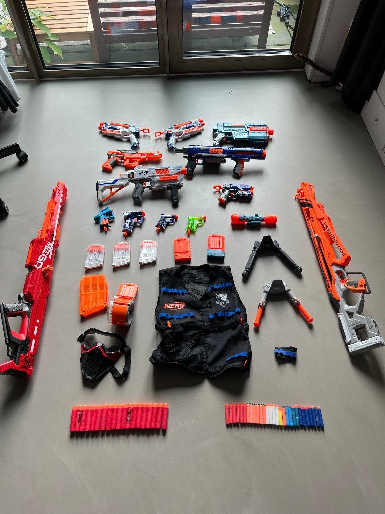 Nerf bundel en accessoires, Kinderen en Baby's, Ophalen, Gebruikt