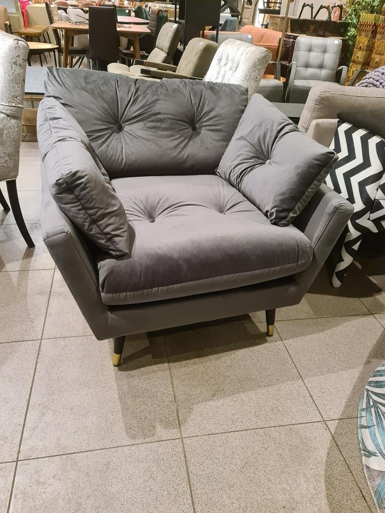 Nieuwe fauteuil adore velvet grijs €195, Ophalen, Industrieel landelijk barok brocante koloniaal boheems vintage, 100 tot 125 cm