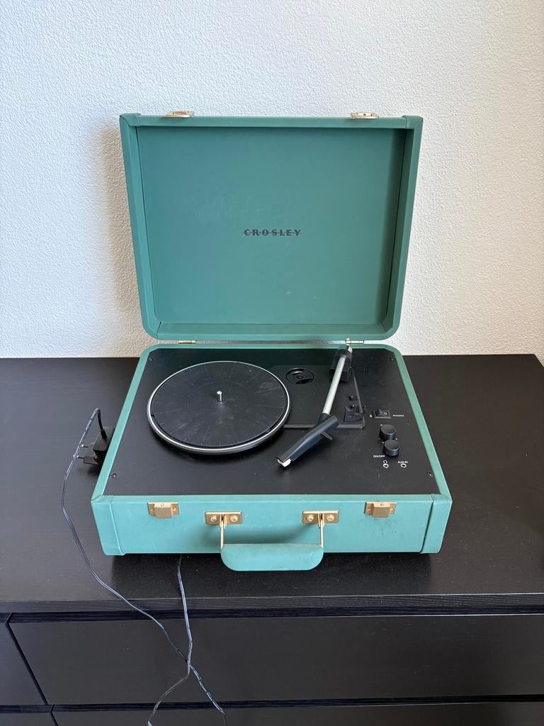 Crosley Platenspeler met 30+ platen - Zo goed als nieuw, Audio, Tv en Foto, Platenspelers, Ophalen, Gebruikt, Platenspeler, Overige merken