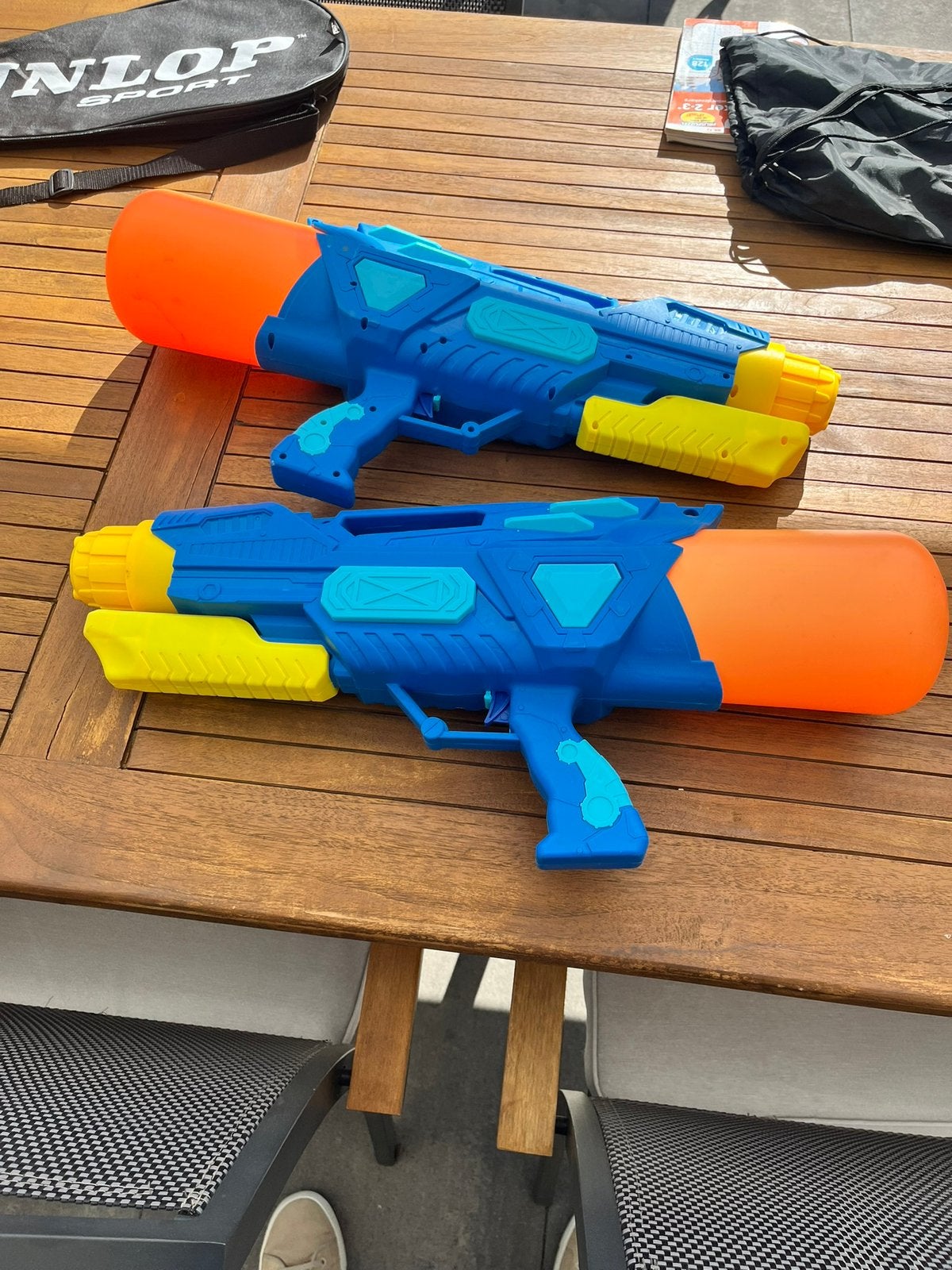 2x Grote Waterpistolen - Perfect voor Zomers Plezier!, Ophalen, Zo goed als nieuw, Jongen of Meisje