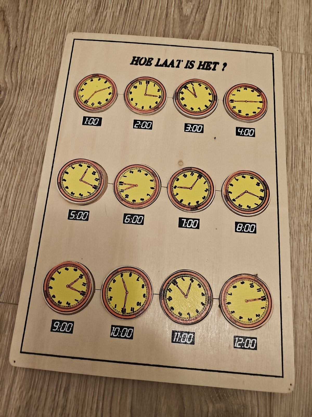 Houten puzzel 'Hoe laat is het?' - Leer klokkijken, Ophalen of Verzenden, Zo goed als nieuw, Puzzelen
