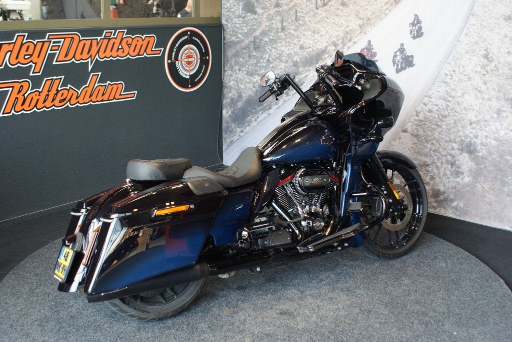 Harley-Davidson FLTRXSE CVO ROAD GLIDE (bj 2019), Laan van Vredenoord 33
2289 DA  RIJSWIJK, NL, Bedrijf, Overig, Sales@harleydavidsonrotterdam.nl