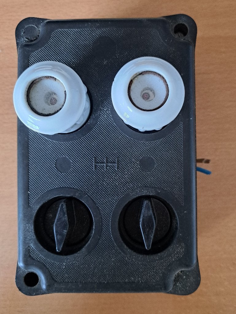 Zekering kast met extra zekeringen, Ophalen of Verzenden, Gebruikt, Overige merken, Groepenkast