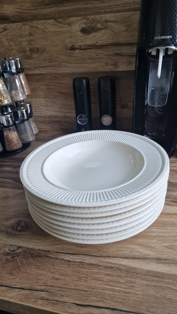 Wedgwood Edme pastaborden 25 cm, Ophalen of Verzenden, Zo goed als nieuw, Bord(en), Wedgwood