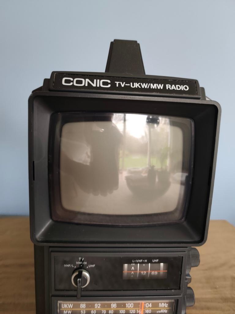 Conic draagbare tv Collectors item Verzamelaars object, Ophalen of Verzenden