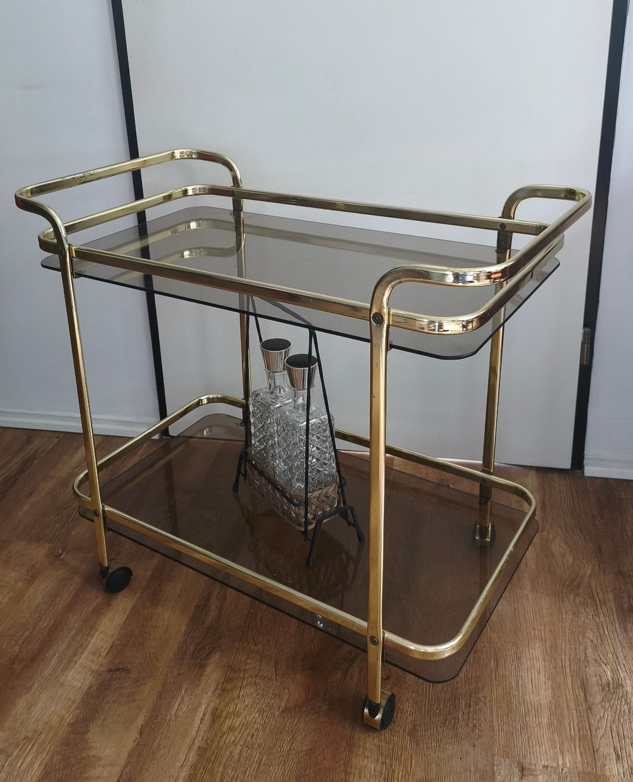 vintage Hollywood Regency messing barcart serveerwagen, Huis en Inrichting, Ophalen, Gebruikt, Metaal of Aluminium, 55 tot 75 cm