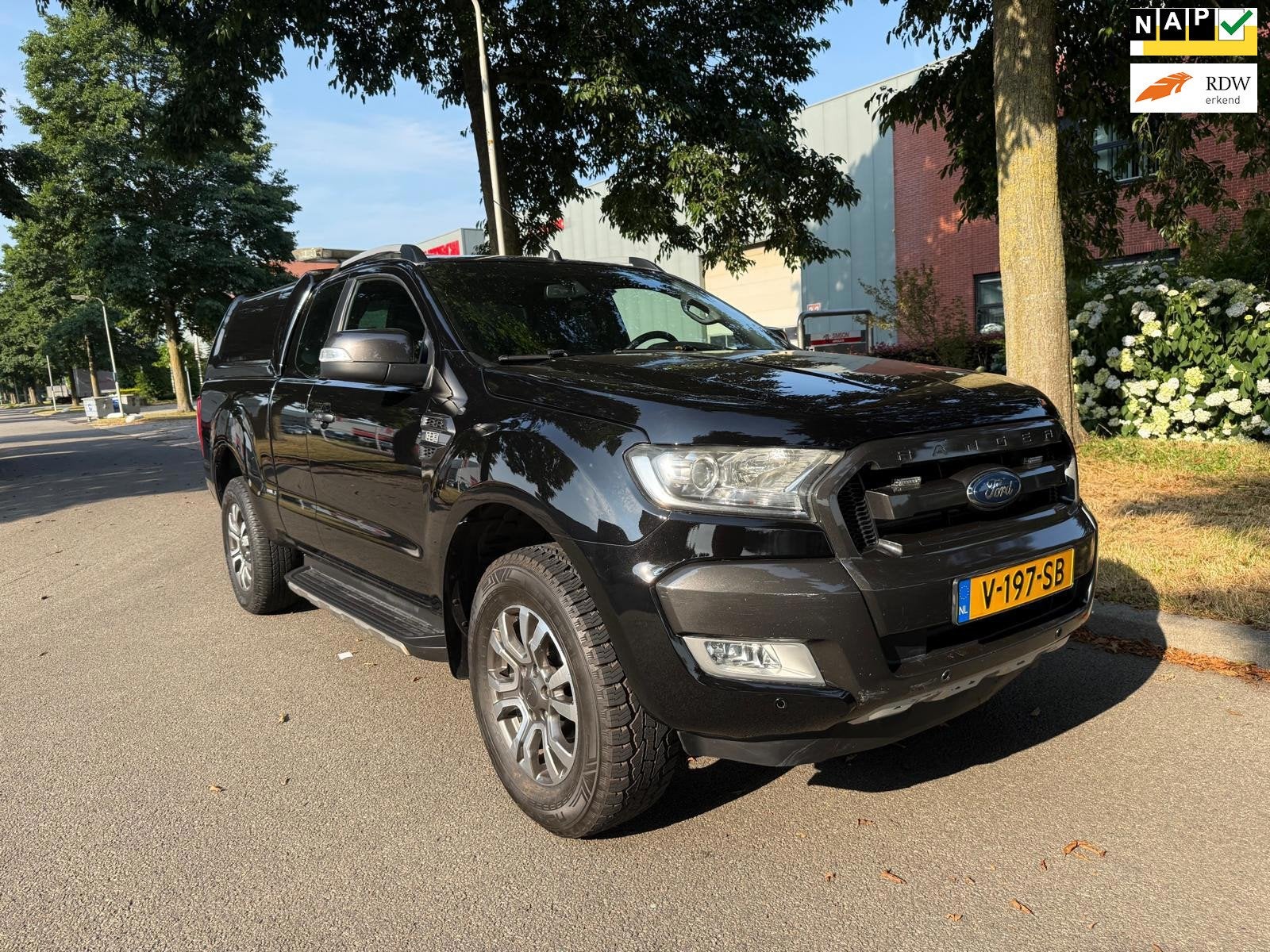 Ford Ranger 3.2 TDCi Wildtrak Supercab 4 x4 ZEER NETTE FORD, Auto's, Gebruikt, Euro 6, Automatische klimaatregeling, Leder en Stof