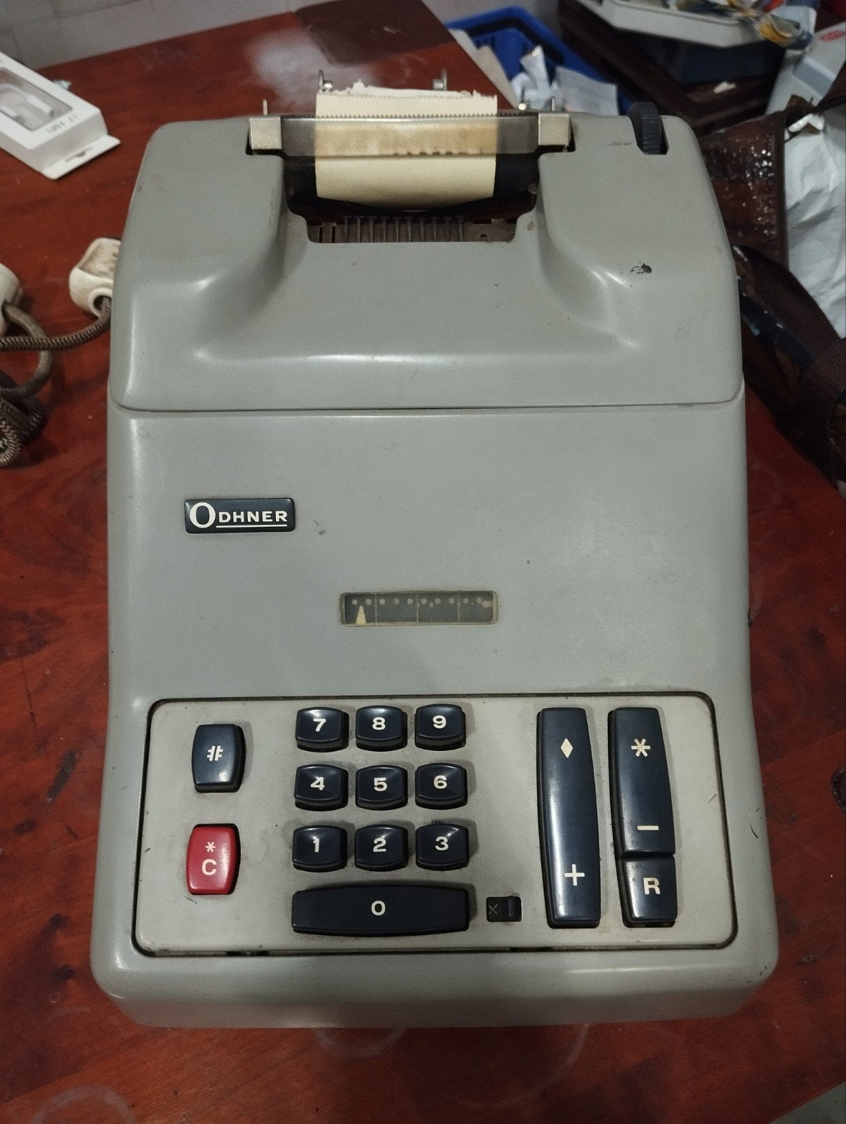 Vintage Odhner X9C-9 Rekenmachine met Kabel - NIET GETEST, Antiek en Kunst, Ophalen of Verzenden