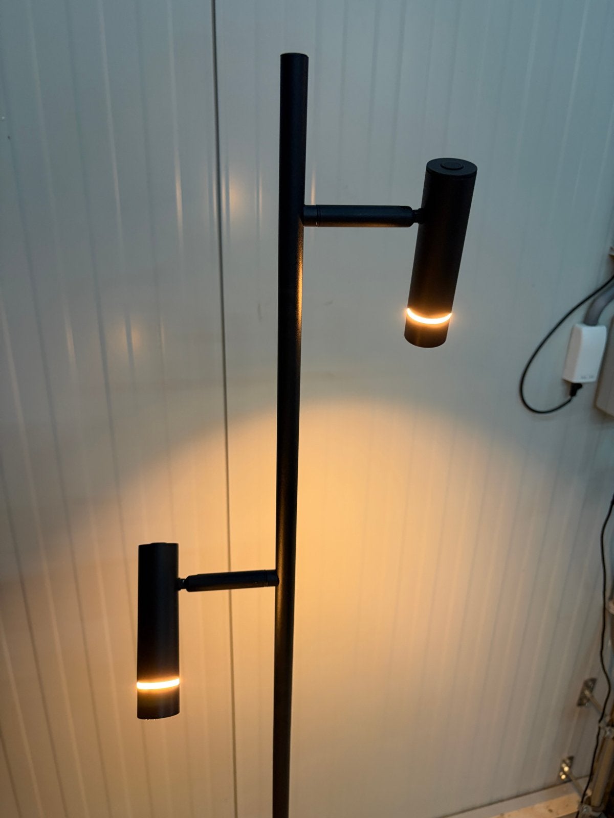 Steinhauer Volari vloerlamp met dimmers op beide reflectors, Ophalen, Overige fittingen, Zo goed als nieuw, Metaal