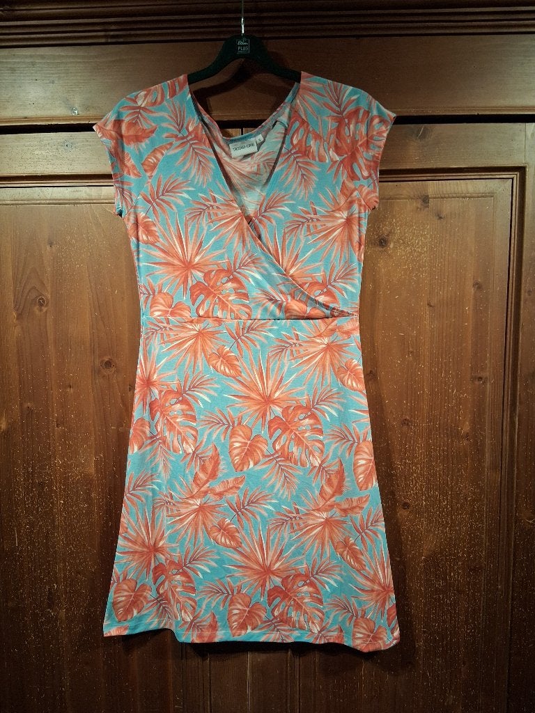 leuke jurk rood lichtblauw S Trend One, Ophalen of Verzenden, Zo goed als nieuw, Knielengte, Maat 36 (S)