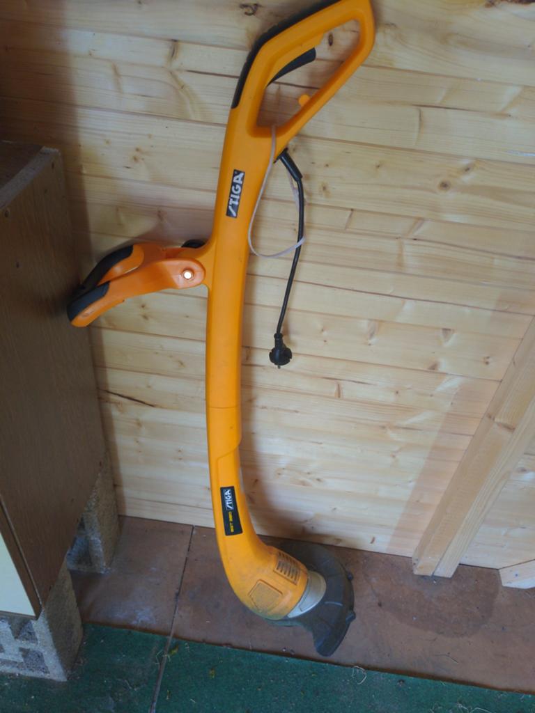 Stiga SGT 350 Elektrische Grastrimmer - Zo goed als nieuw, Stiga, Ophalen of Verzenden, Zo goed als nieuw, 30 tot 50 cm