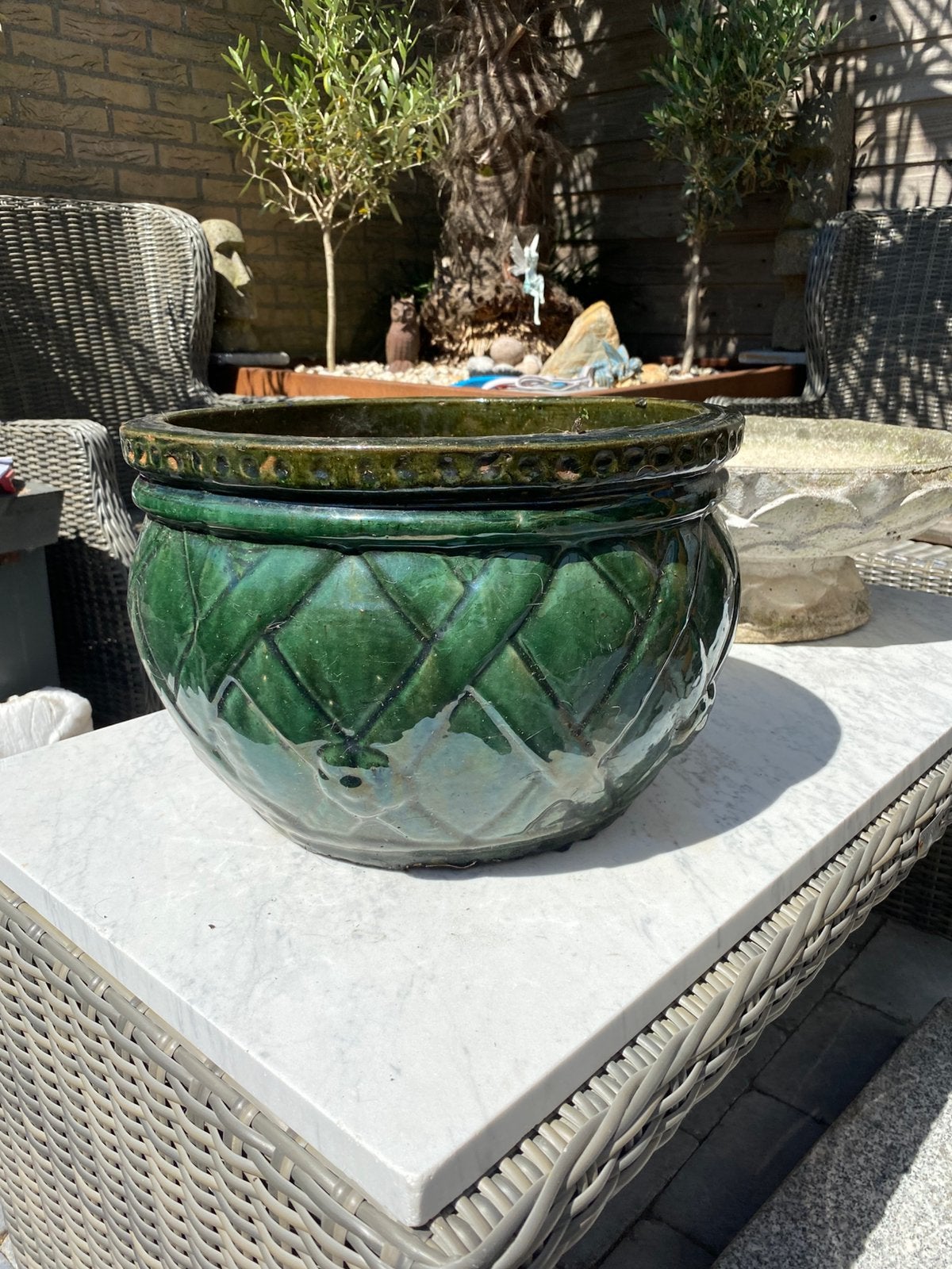 Mooie bewerkte groene terracotta pot, Ophalen, Steen, Minder dan 30 cm, Rond