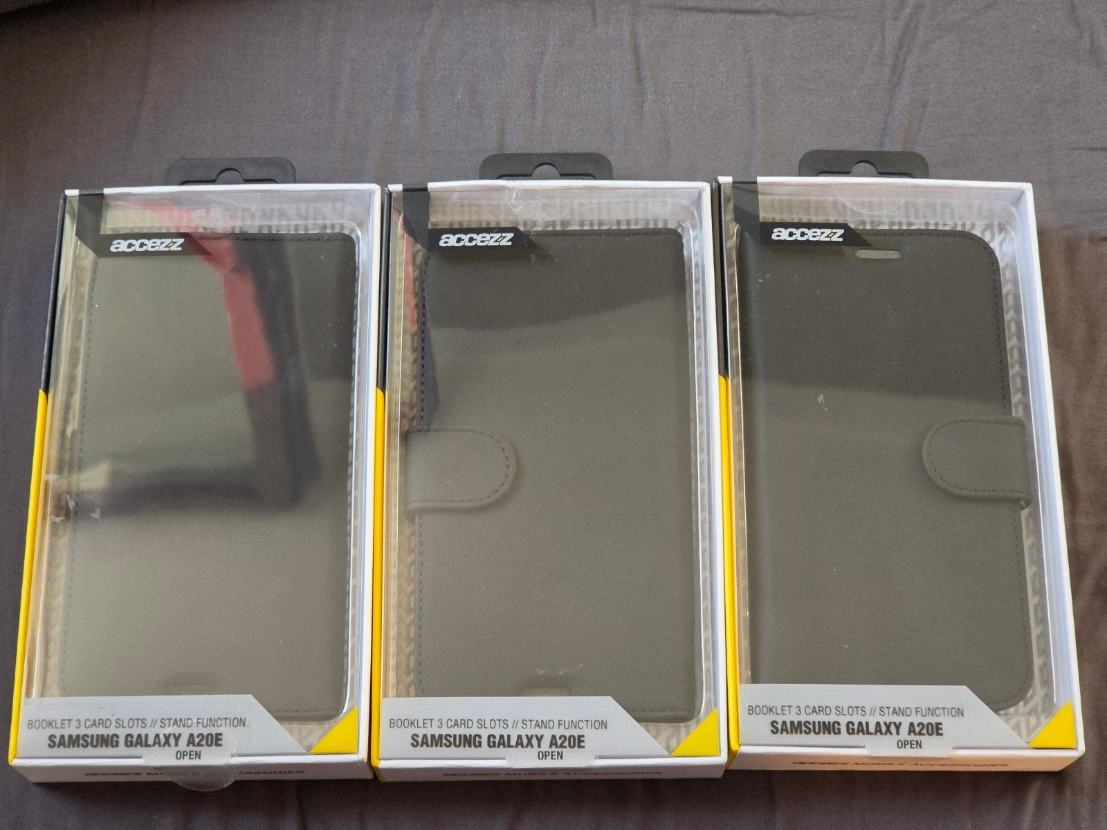 Samsung Galaxy A20e Flipcovers | Nieuw, Ophalen of Verzenden, Nieuw