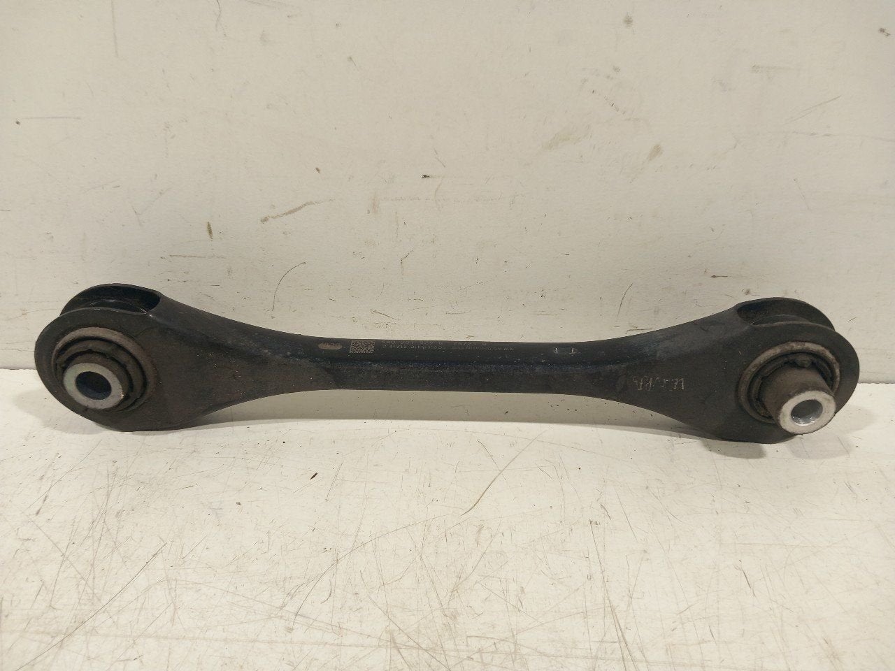 Draagarm rechts achter Volkswagen Golf, Onderdelen@venauto.nl, Van der Ven Autorecycling B.V., Gebruikt, Ettenseweg 76, 4706 PB Roosendaal, The Netherlands