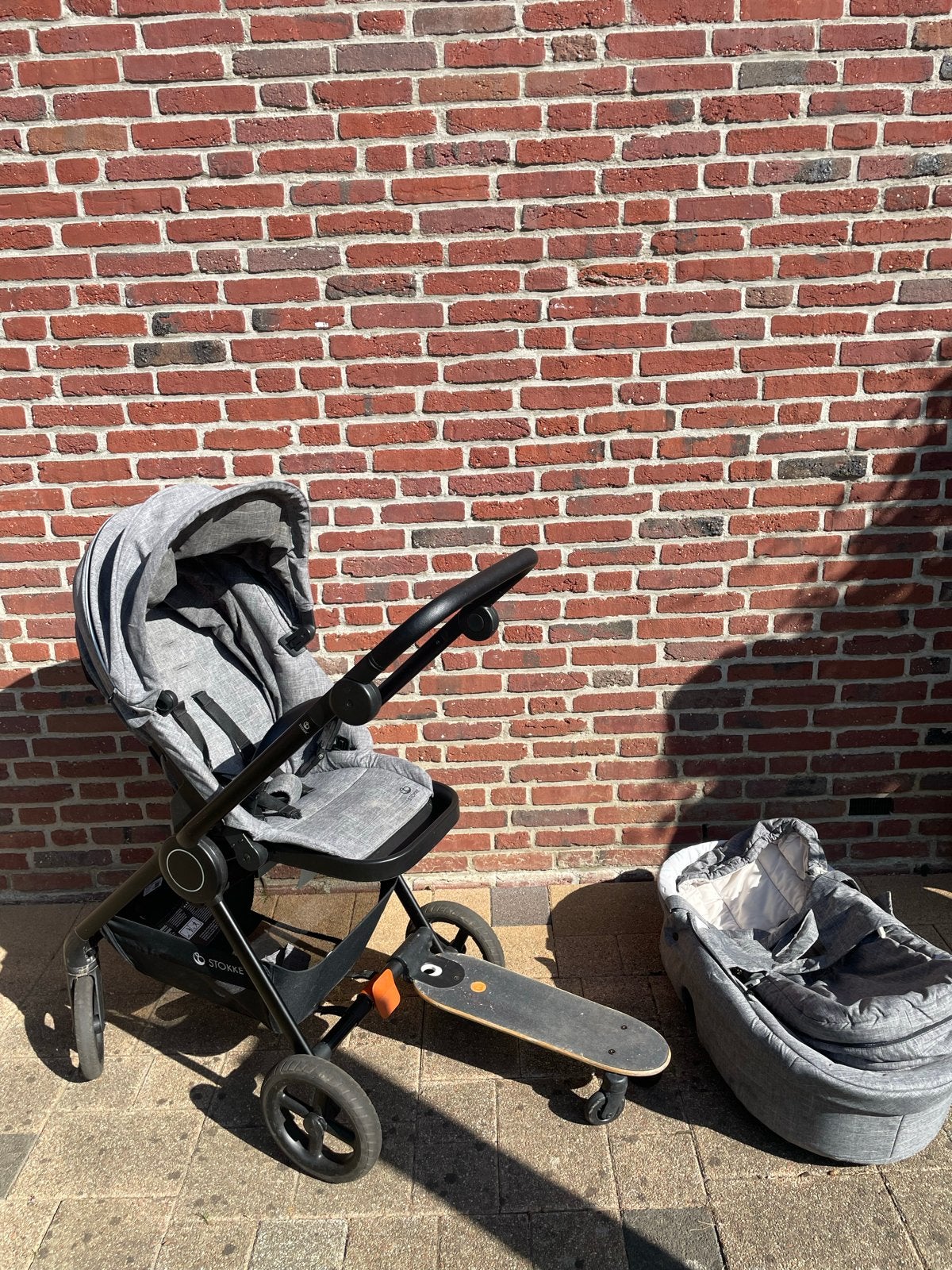 Stokke Beat kinderwagen met reiswieg, slaapzak en skateboard, Kinderen en Baby's, Overige merken, Gebruikt, Ophalen of Verzenden