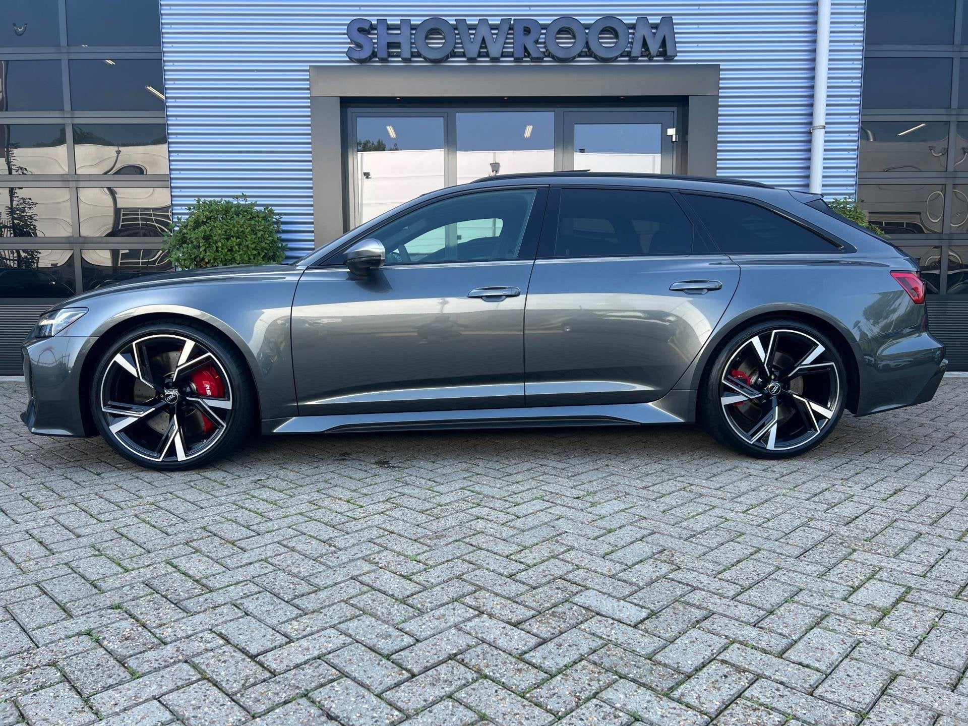 Audi RS6 Quattro|Pano|Head-up|Carbon|B&O, Auto's, Audi, Automaat, Gebruikt, 600 pk, RS6