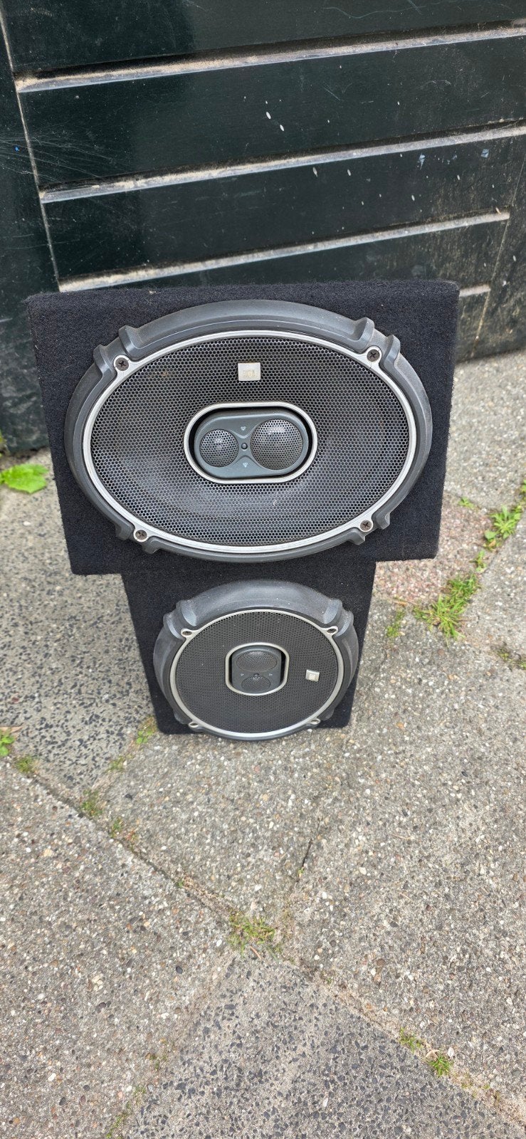 Ovale jbl met kisten, Ophalen of Verzenden