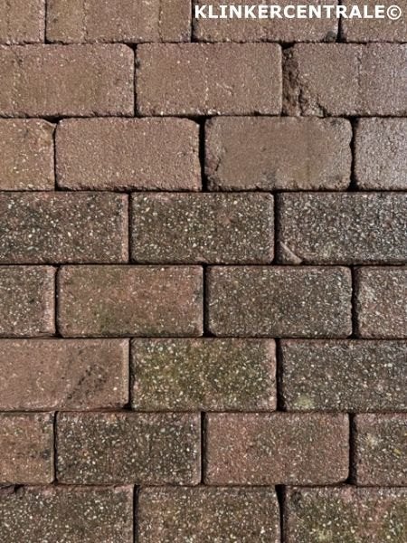 425m2 heiderood betonklinkers straatstenen bkk bss oprit erf, Bij dit gebruikte product niet te achterhalen, Gebruikt, Bij dit gebruikte product niet te achterhalen