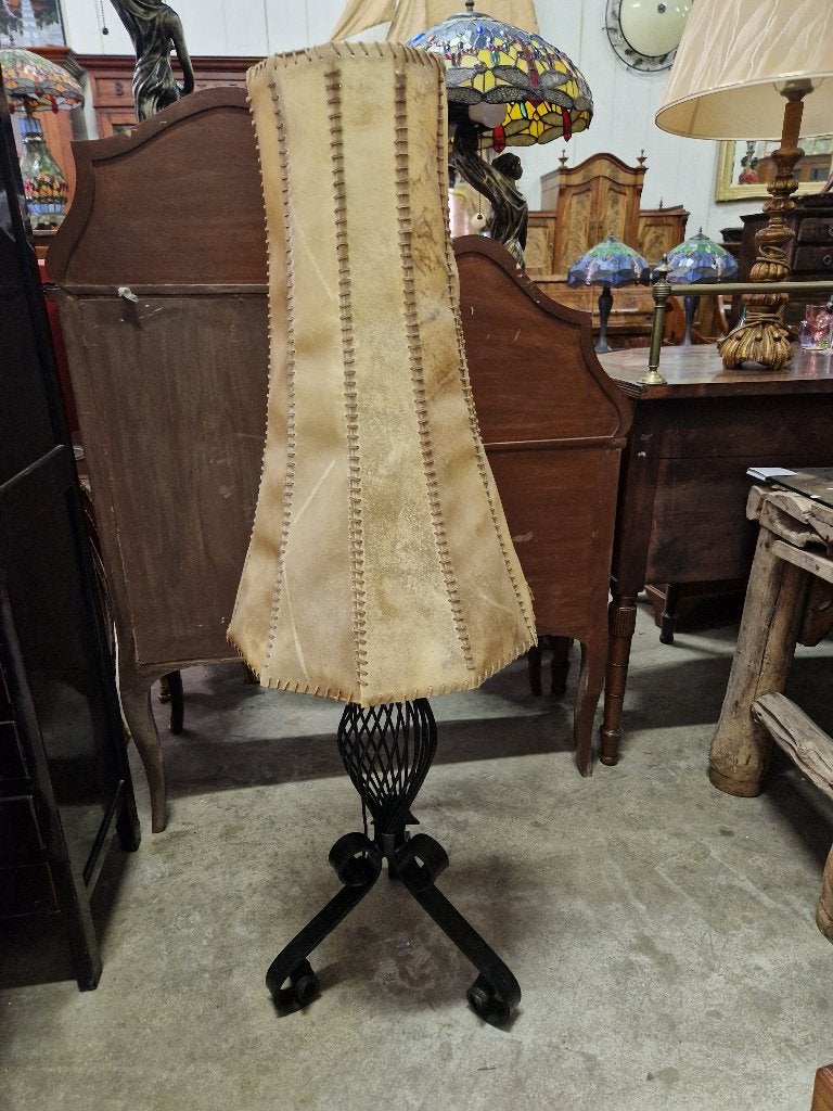 Grote retrolamp met gietijzeren onderstel 135 cm, Ophalen, Zo goed als nieuw, Overige materialen, 100 tot 150 cm