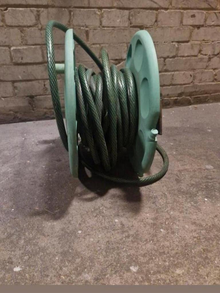 Te koop, Tuinslang met hapsel .8 meter., Tuin en Terras, Tuinslangen, Ophalen, Tuinslang