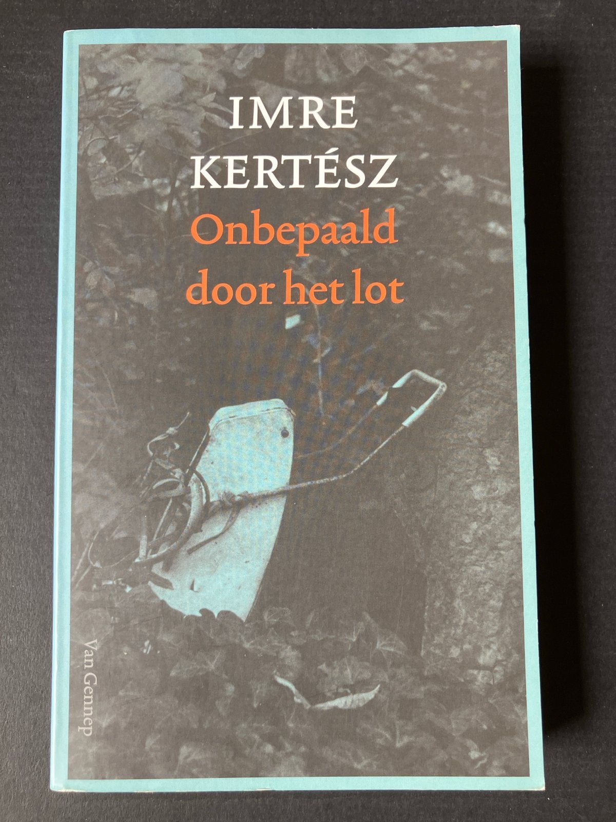 Onbepaald door het lot - Imre Kertész (Nobelprijs), Ophalen of Verzenden, Gelezen, Europa overig