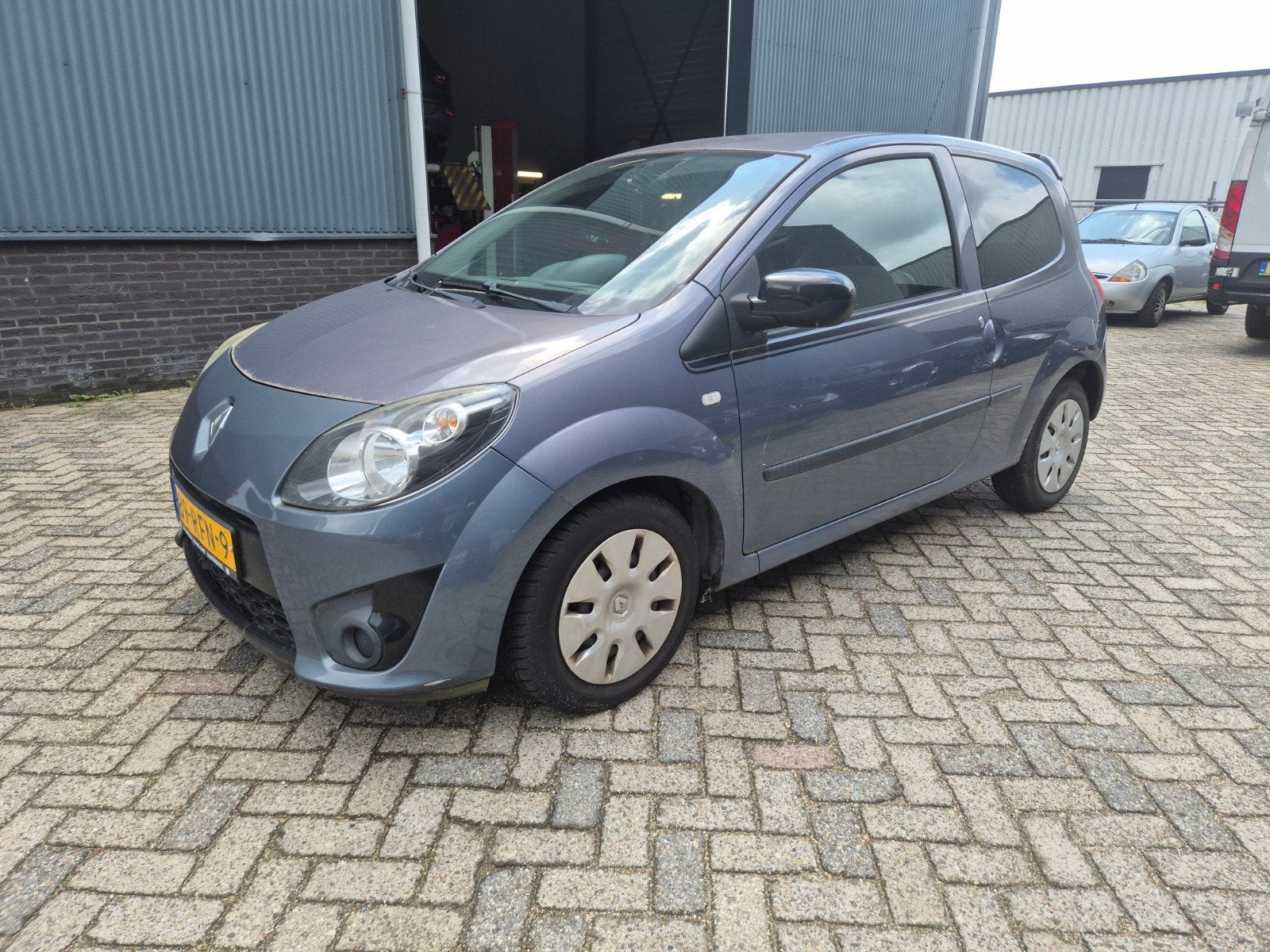 Renault Twingo 1.2 16V 2011 NWE APK / AIRCO, 839 kg, Twingo, 74 pk, 4 cilinders