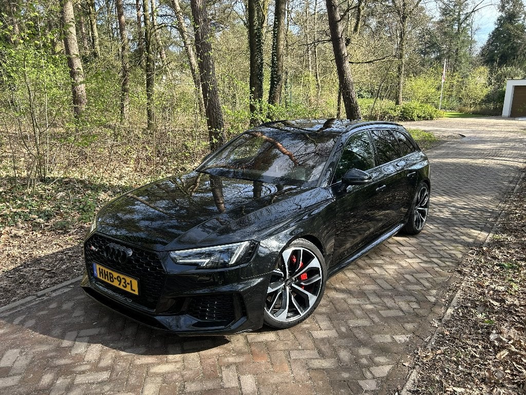 Audi A4 RS4 2.9 Tfsi 450pk Tiptronic Quattro 2018 Zwart, Auto's, Audi, Automaat, Zwart, 11 km/l, Stationwagon
