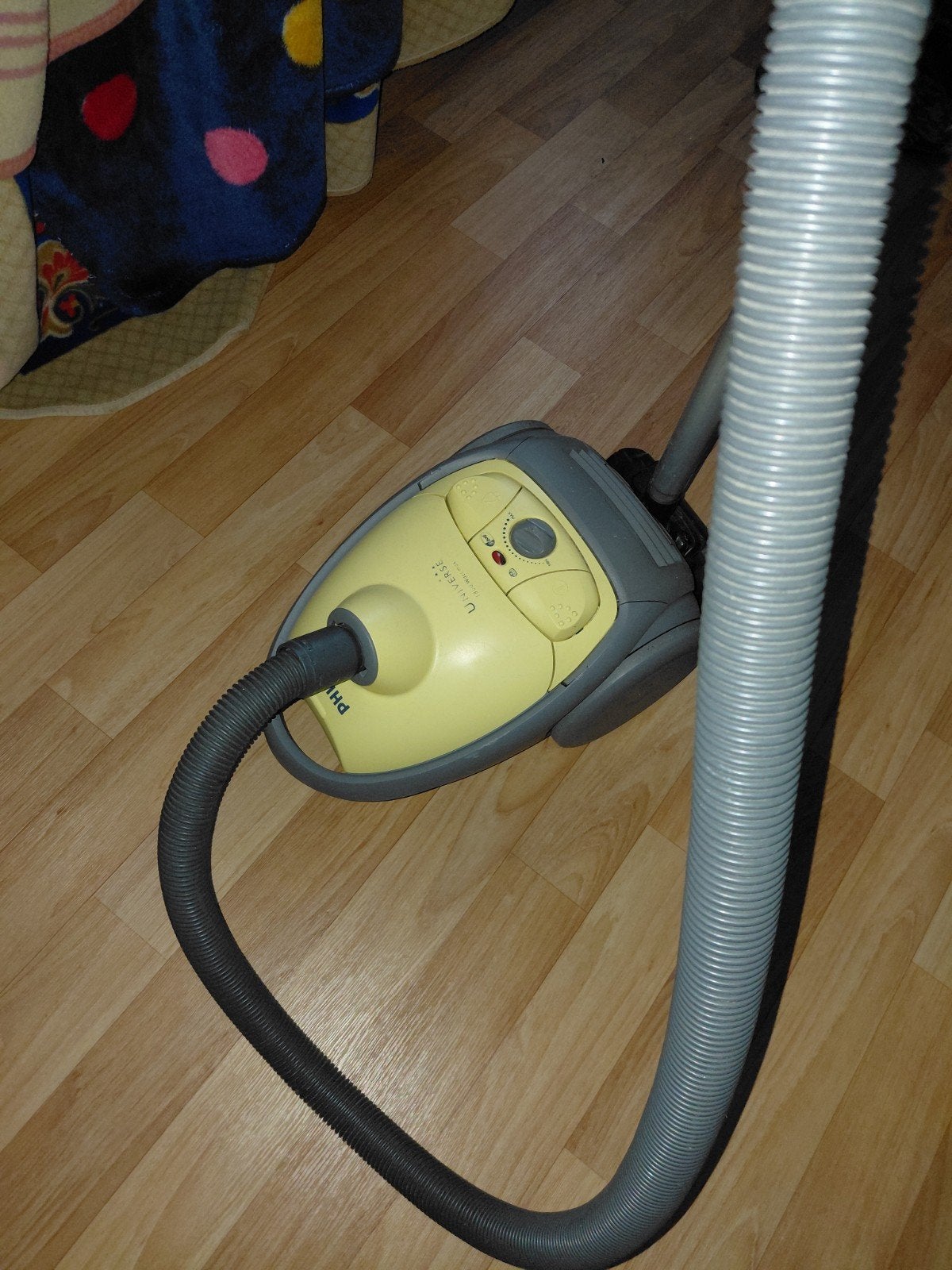 Philips stofzuiger 1800w., Ophalen