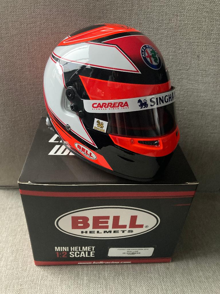 ✅ Kimi Raikkonen 1:2 helm 2019 Alfa Romeo F1 Bell, Ophalen of Verzenden, Nieuw, Formule 1