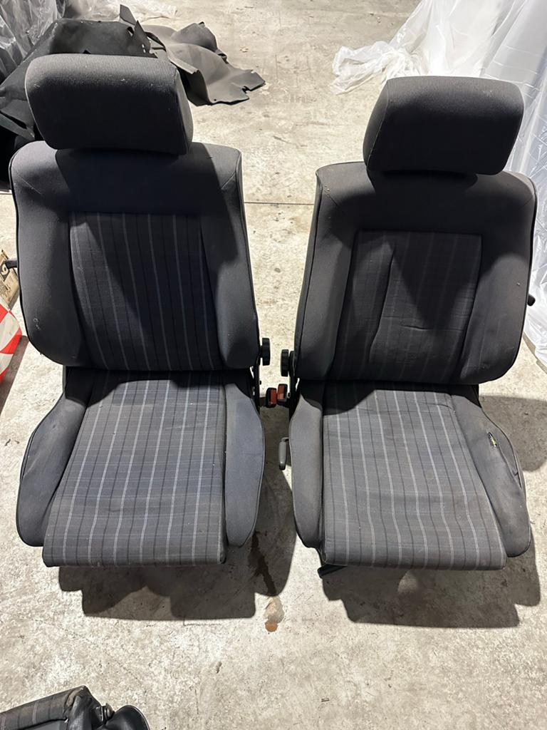 VW Golf 2 GTI Voorstoelen Set, Auto-onderdelen, Interieur en Bekleding, Volkswagen, Gebruikt, Ophalen