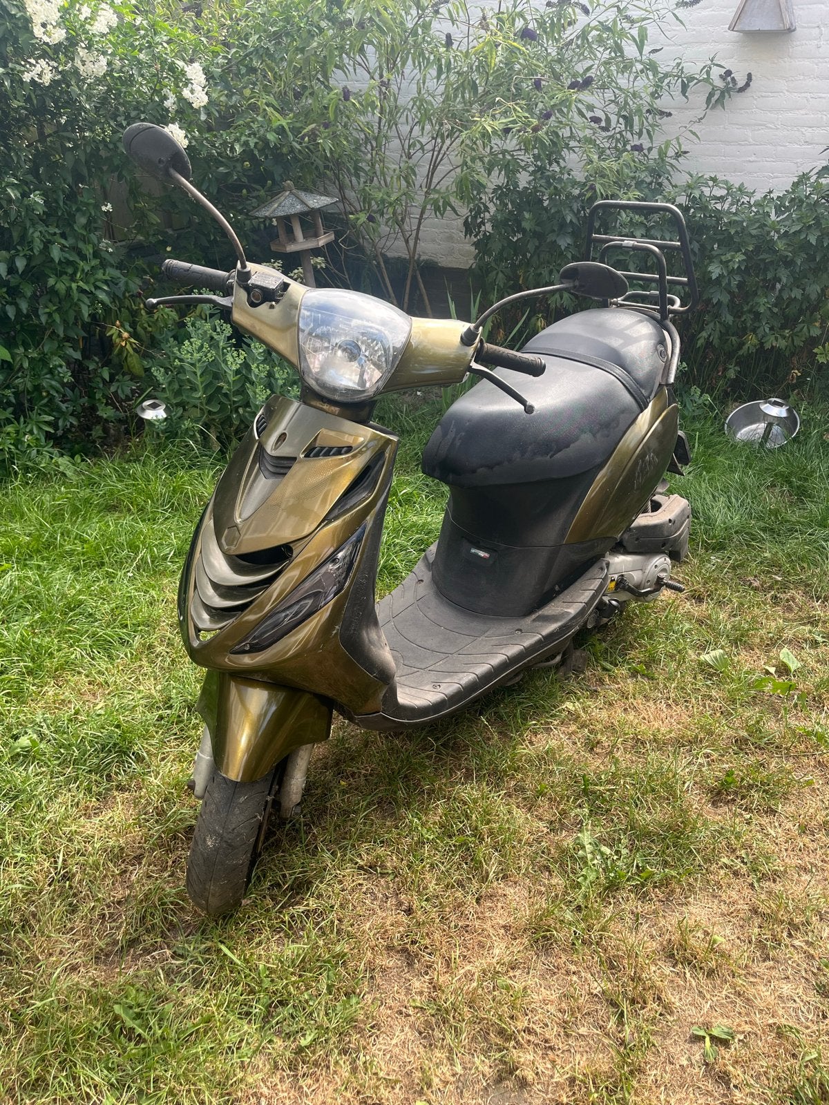 Piaggio Zip 25 | Rijdend | 15.421 km | WOK-status, Fietsen en Brommers, Ophalen, Piaggio, Gebruikt, Benzine
