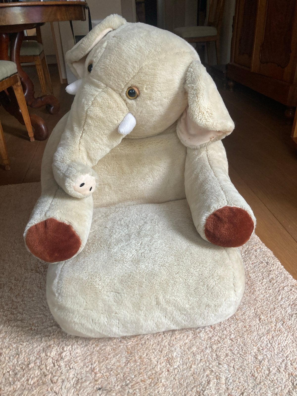 Leuke olifant kinderstoel, Ophalen, Gebruikt, Middelgroot (20 tot 80 cm), Wasbaar