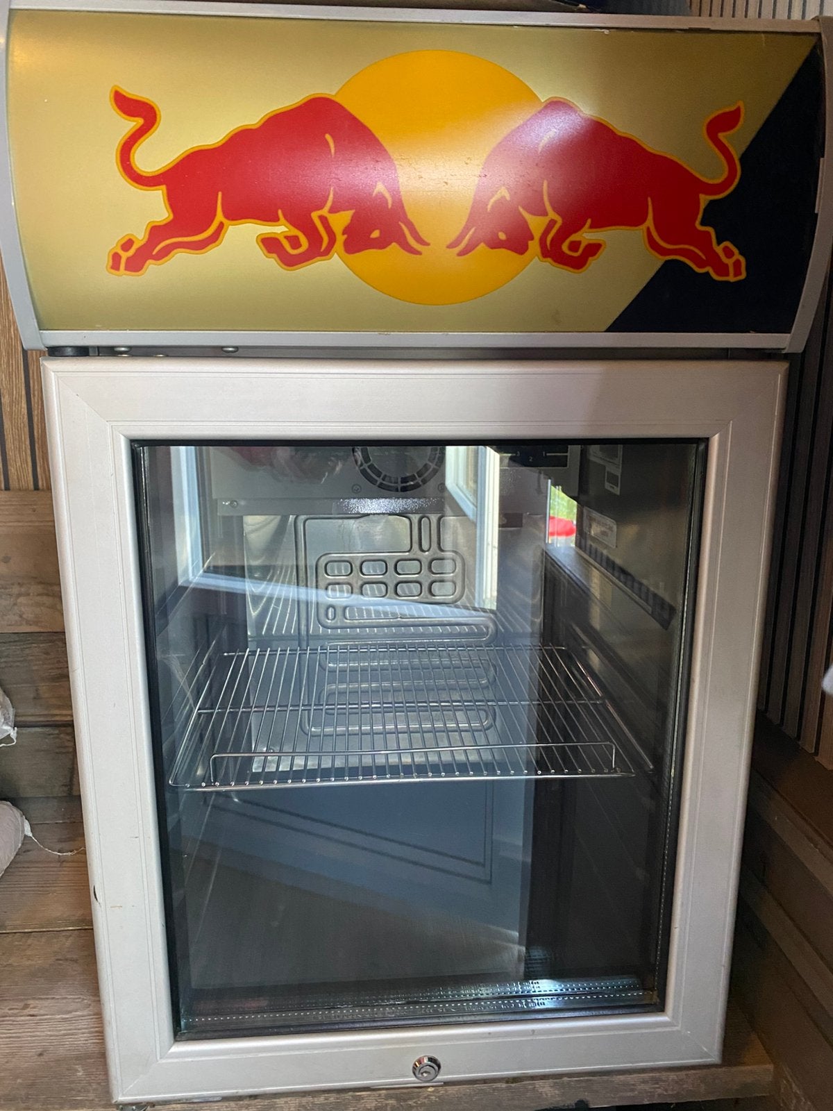 Red bull koelkast, Ophalen, Minder dan 85 cm, Minder dan 75 liter, 45 tot 60 cm