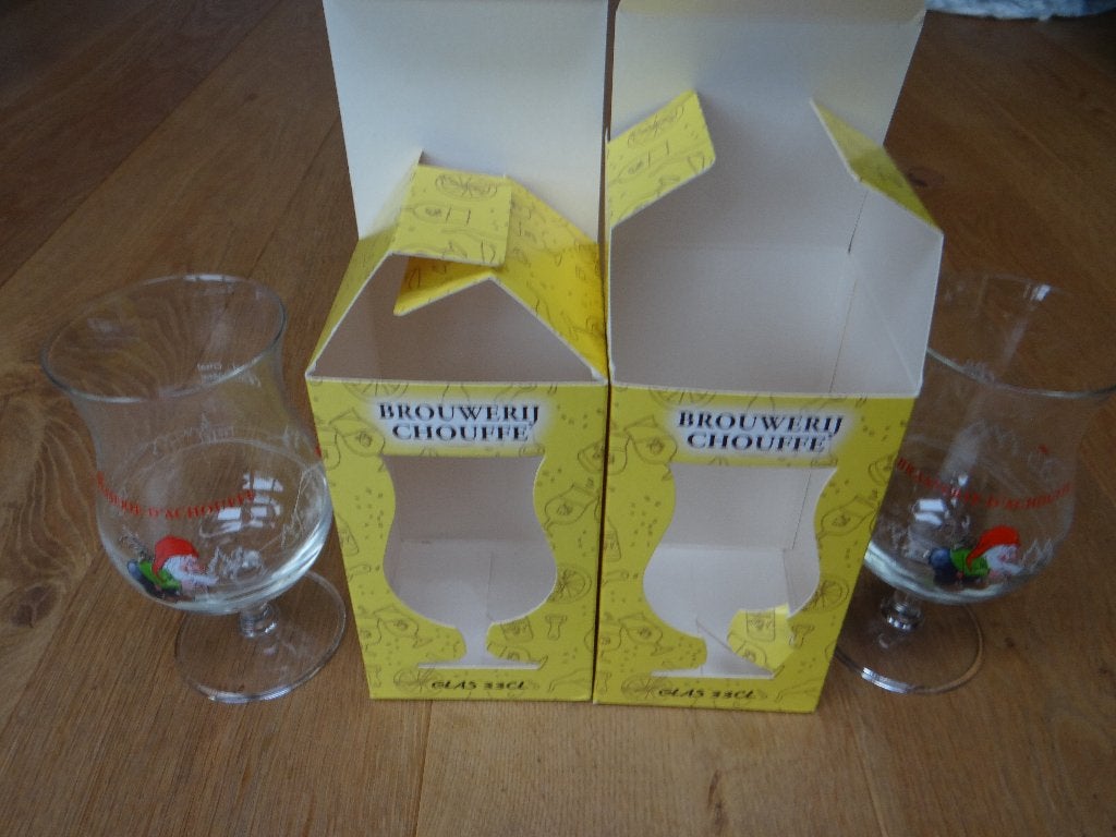 Brouwerij Chouffe bierglazen 2 stuks nieuw in doos, Verzamelen, Ophalen of Verzenden, Nieuw, Glas of Glazen, Overige merken
