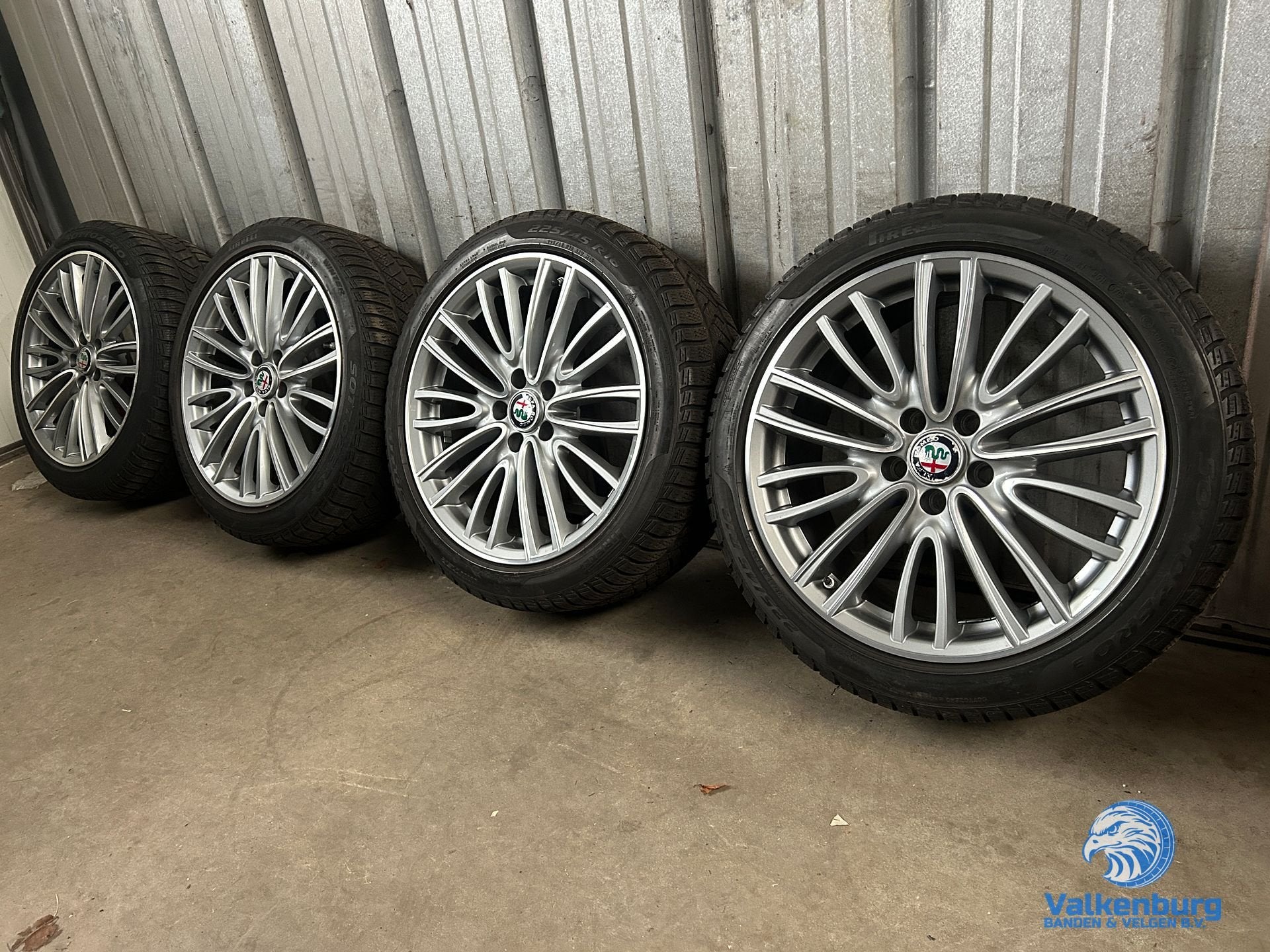5-6mm! Originele Alfa Romeo Giulia QV 18 inch antraciete vel