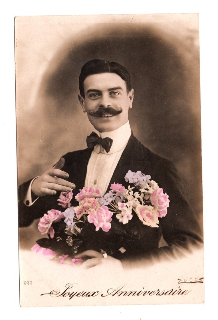 Oude Ansichtkaart Joyeux Anniversaire Man met Rozen, Ophalen of Verzenden, Voor 1920, Ongelopen