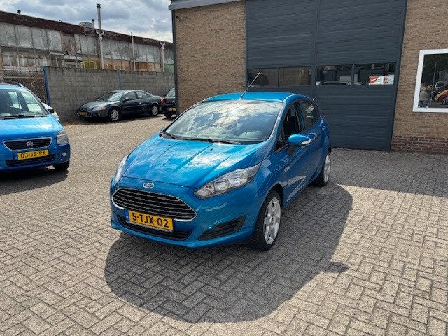 Ford Fiesta 1.0 Style// 97.000Km NAP, Stof, Zwart, 525 kg, Blauw