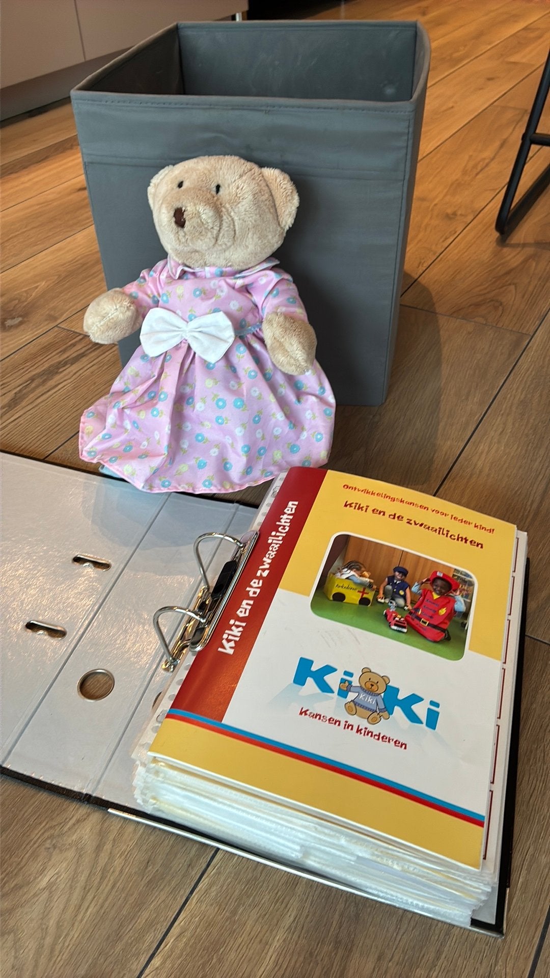 Kiki bundel 2017. Educatief voor peuters.  10 edities, Ophalen of Verzenden, Zo goed als nieuw