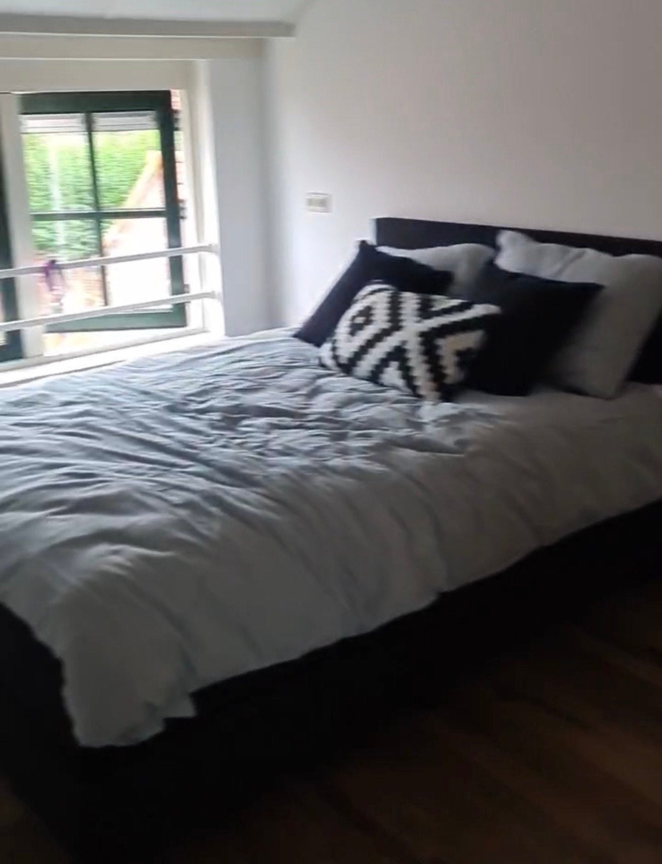 Boxspring te koop, Huis en Inrichting, Slaapkamer | Boxsprings, Ophalen, Zo goed als nieuw, Tweepersoons, 140 cm