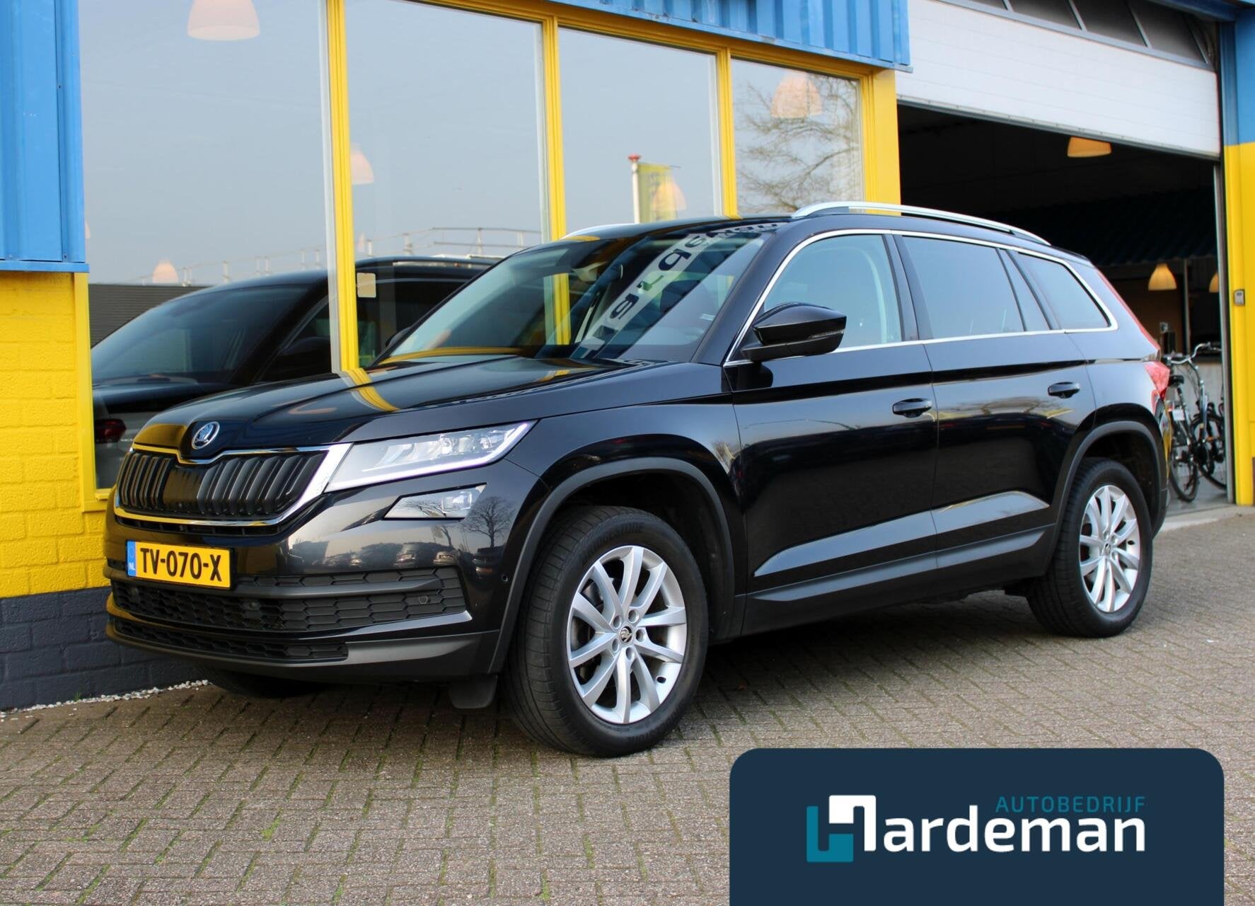 Skoda Kodiaq 1.5 TSI Style Business Trekhaak 360 cam, Auto's, Automatische klimaatregeling, Euro 6, 4 cilinders, Zwart