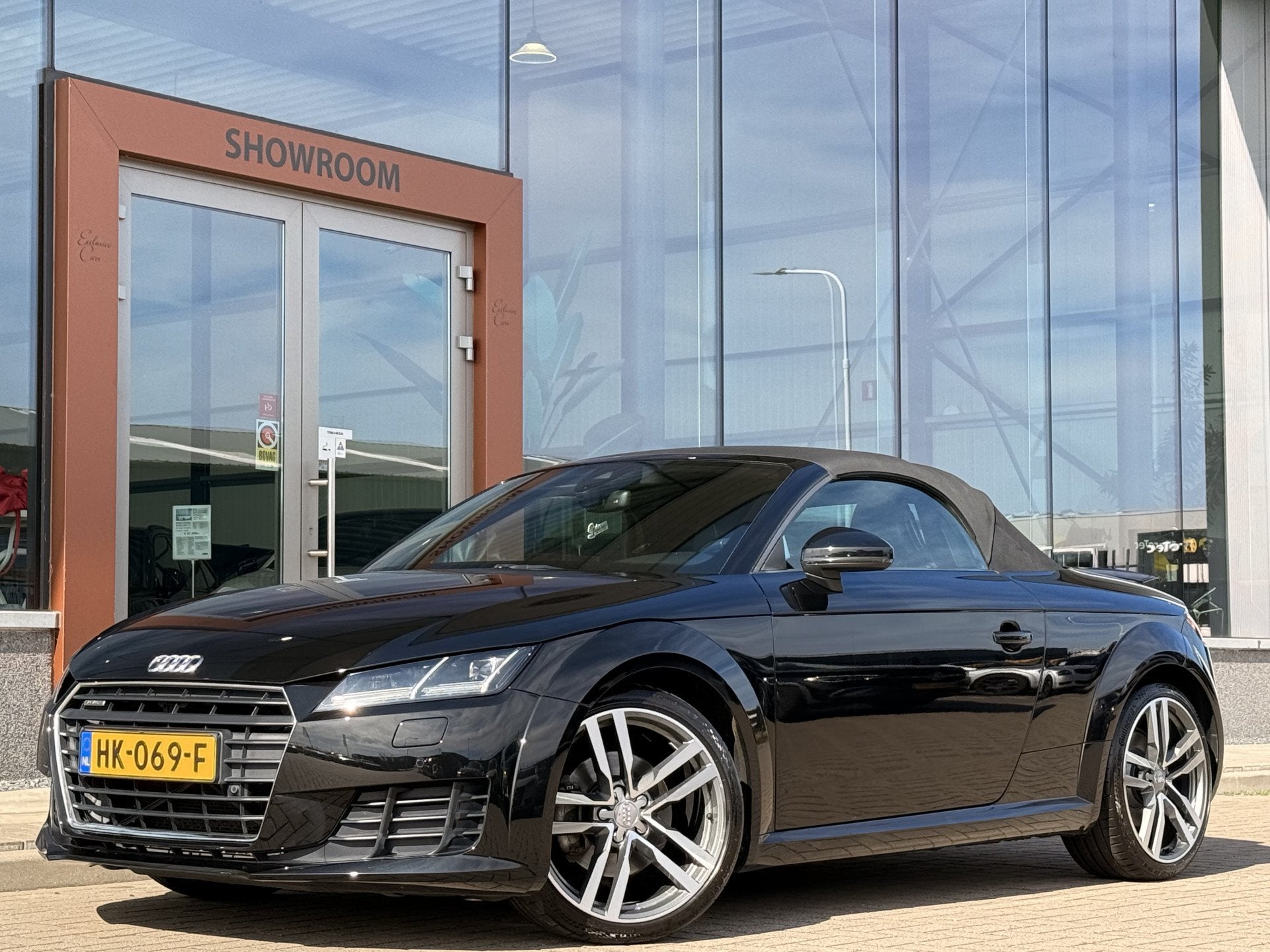 Audi TT Roadster 2.0 TFSI quattro S-Line | Bang & Olufsen |, Gebruikt, 4 cilinders, Zwart, Leder