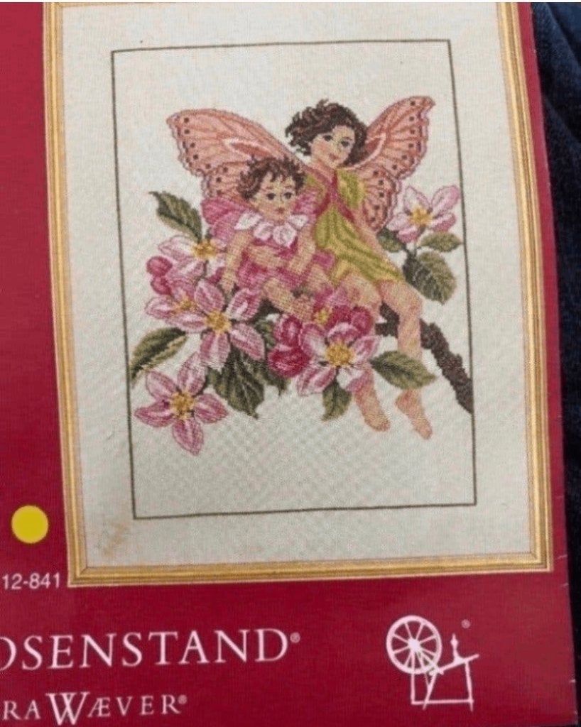 BORDUURPAKKET EVA ROSENSTAND THE APPLE BLOSSOM FAIRIES PLUS, Verzenden, Nieuw, Handborduren, Borduurpakket