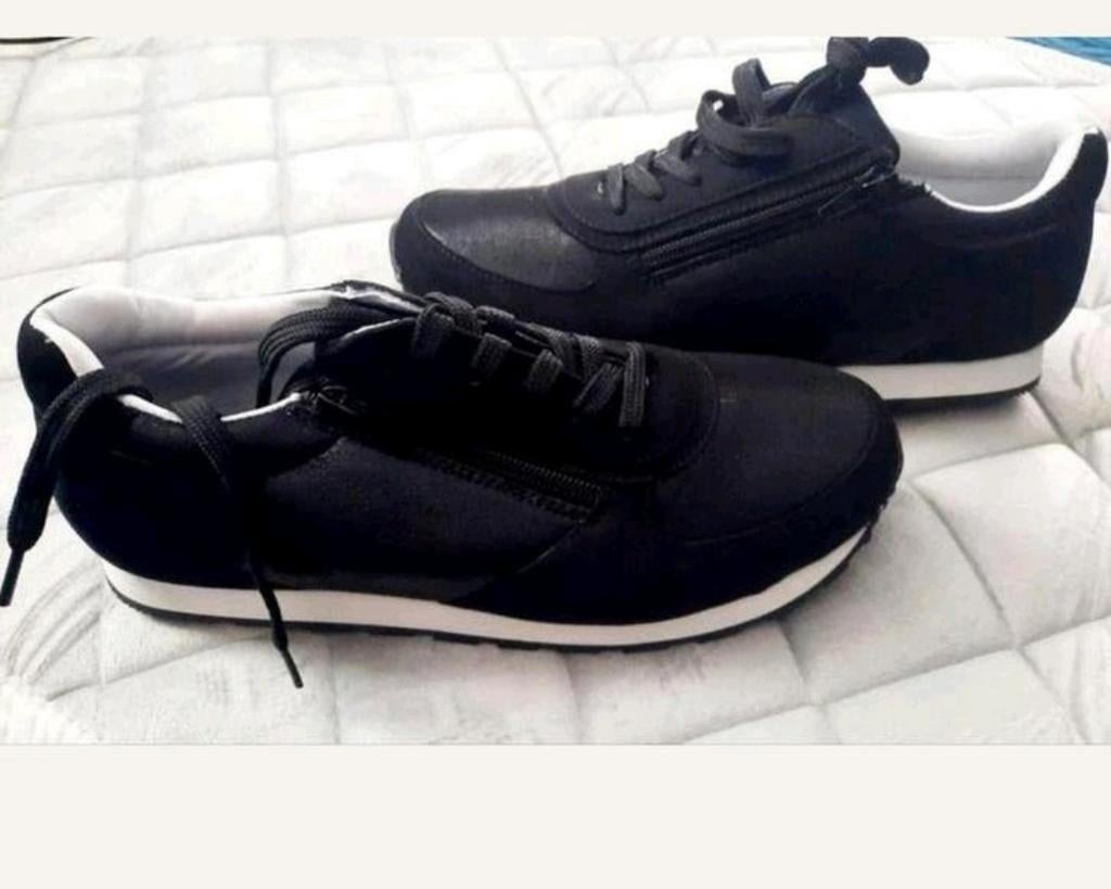 Nieuwe sneakers,  maat 39, Zwart, Nieuw, Ophalen of Verzenden, Sneakers of Gympen