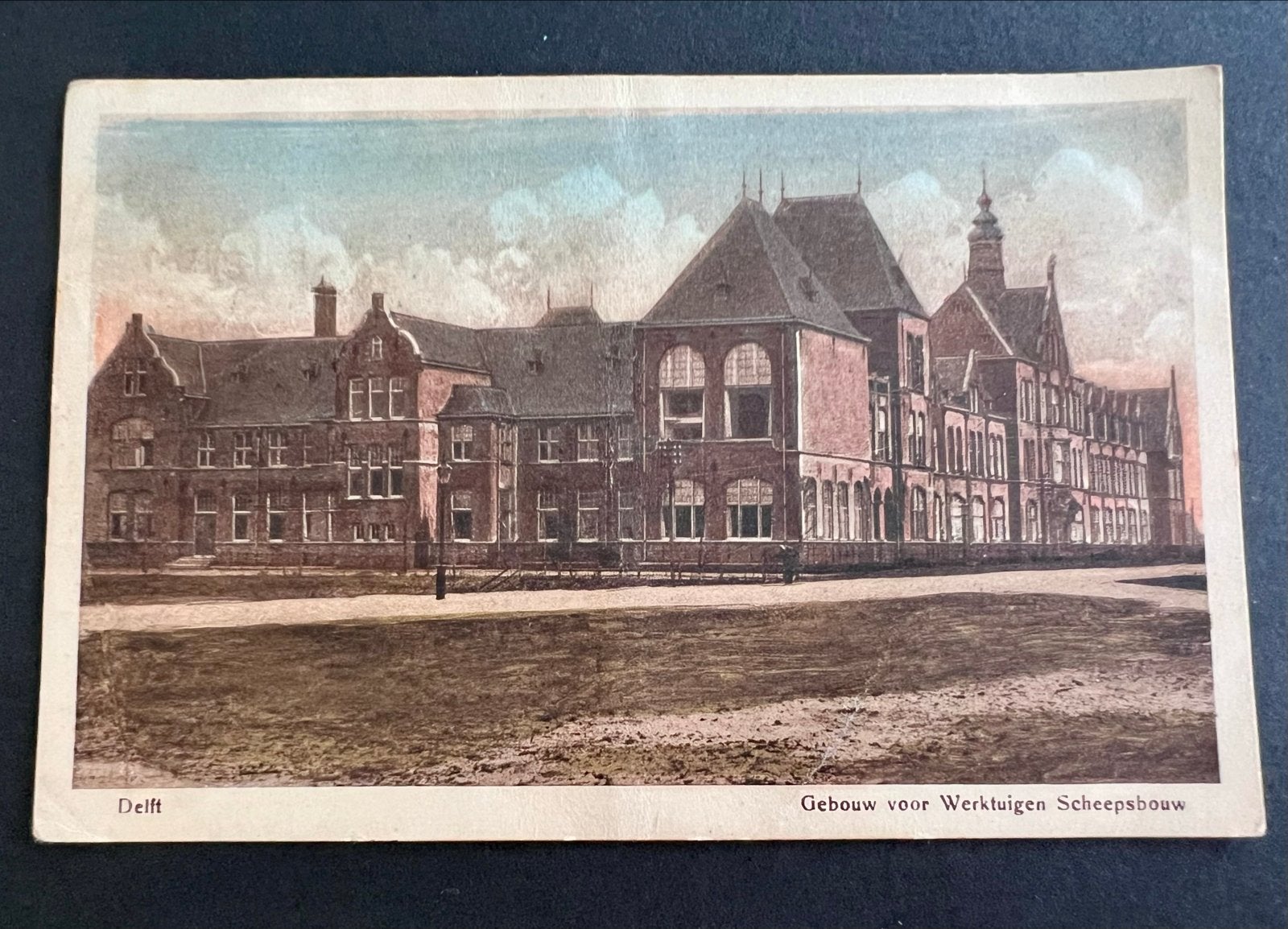 Delft - 1921 - Gebouw Werktuigen Scheepsbouw, Verzamelen, Ophalen of Verzenden, 1920 tot 1940, Gelopen, Zuid-Holland