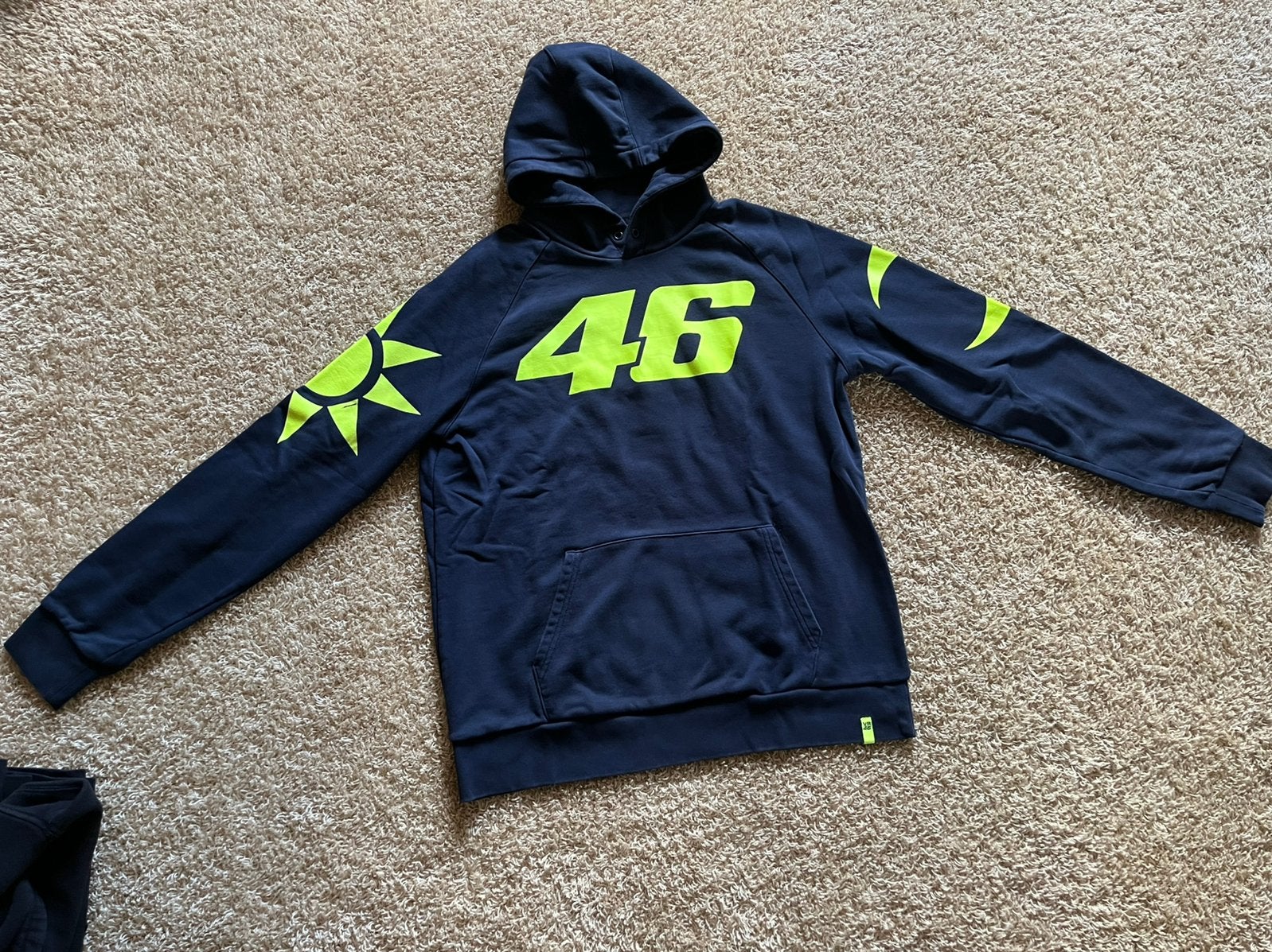 VR46 Valentino Rossi trui/hoodie navy blauw mt. XL, Ophalen of Verzenden, Zo goed als nieuw, Maat 56/58 (XL), Blauw