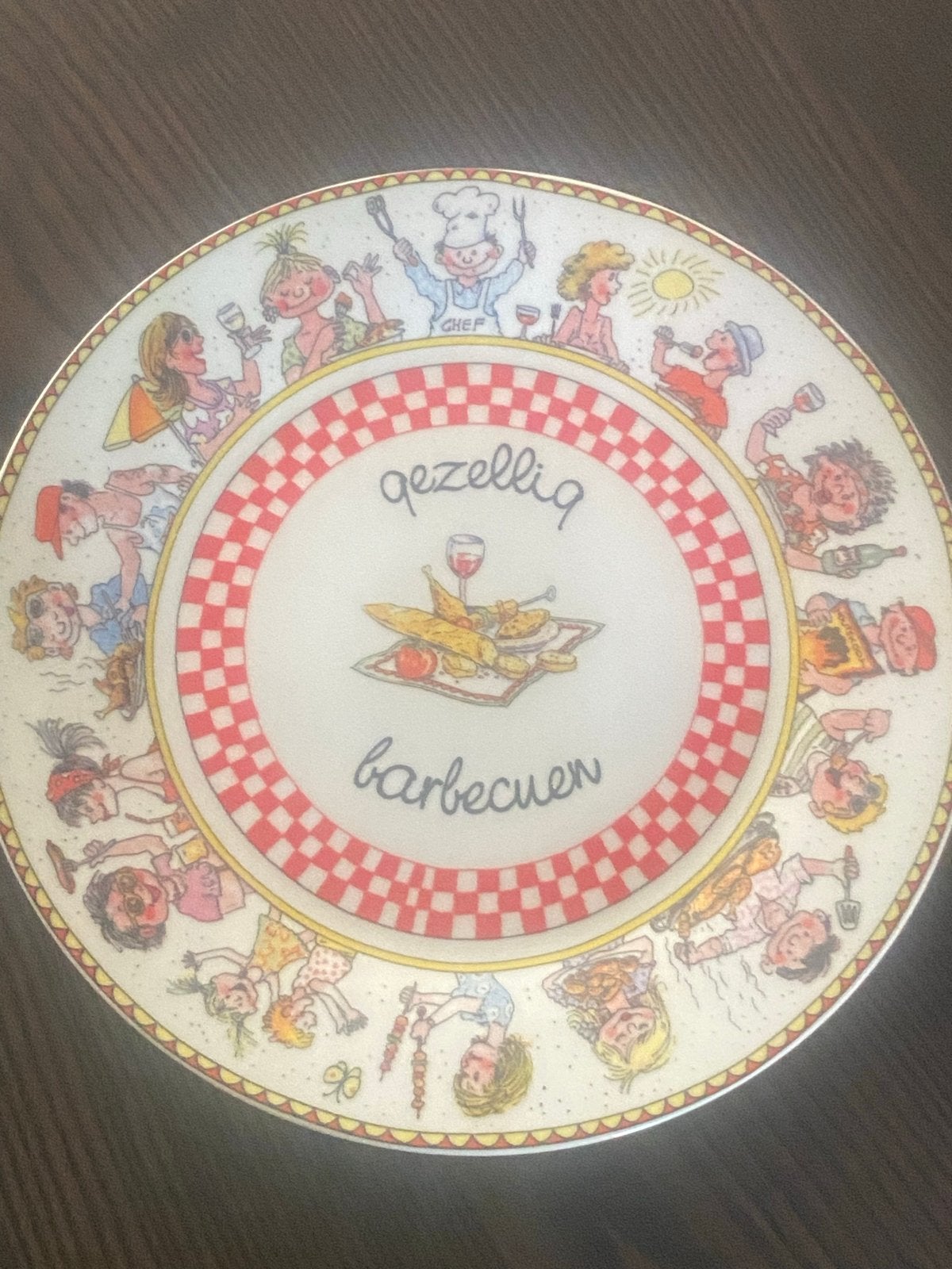 9 Theo porseleinen barbecue borden - Gezellig barbecueën, Overige merken, Ophalen of Verzenden, Zo goed als nieuw, Bord(en)