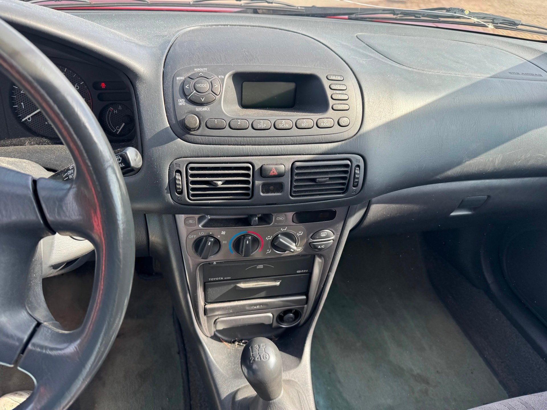 Foto 11 van Toyota Corolla 1.6 VVT-i Sol
