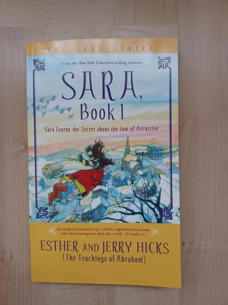 Sara boek 1, Boeken, Ophalen of Verzenden, Zo goed als nieuw